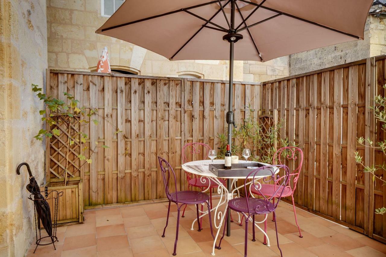Logis Loiseau Avec Terrasse Apartment Saint-Emilion Exterior photo